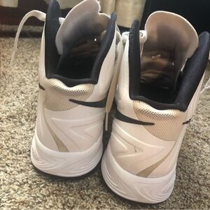 Nike Women’s Air Zoom Pegasus